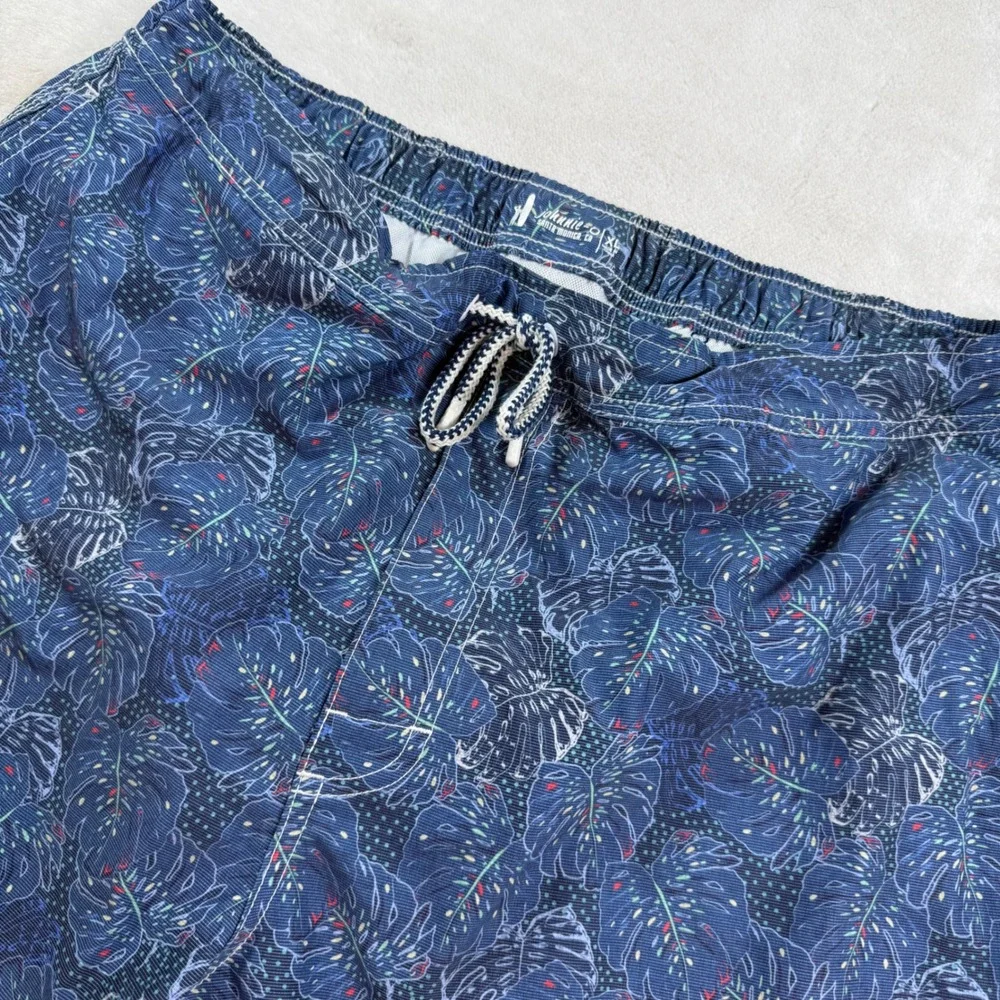 Johnnie-O Mens XL Swim Trunks Navy‎ Blue Tropical Monstera Leaf Board Shorts 7